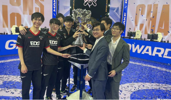 多特蒙德 多特蒙德